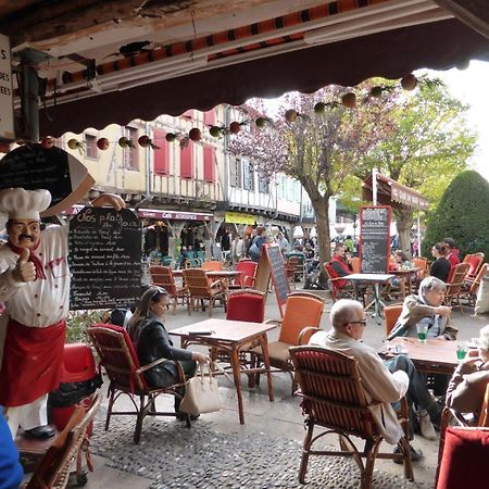 Gite De La Bastide - Typique De Mirepoix ミルポワ エクステリア 写真